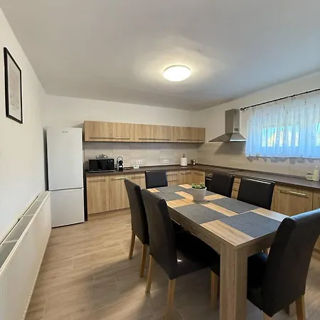 Apartman Rose 14 Food & Nemesvámos